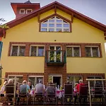 Saba-haz Guest house 3*